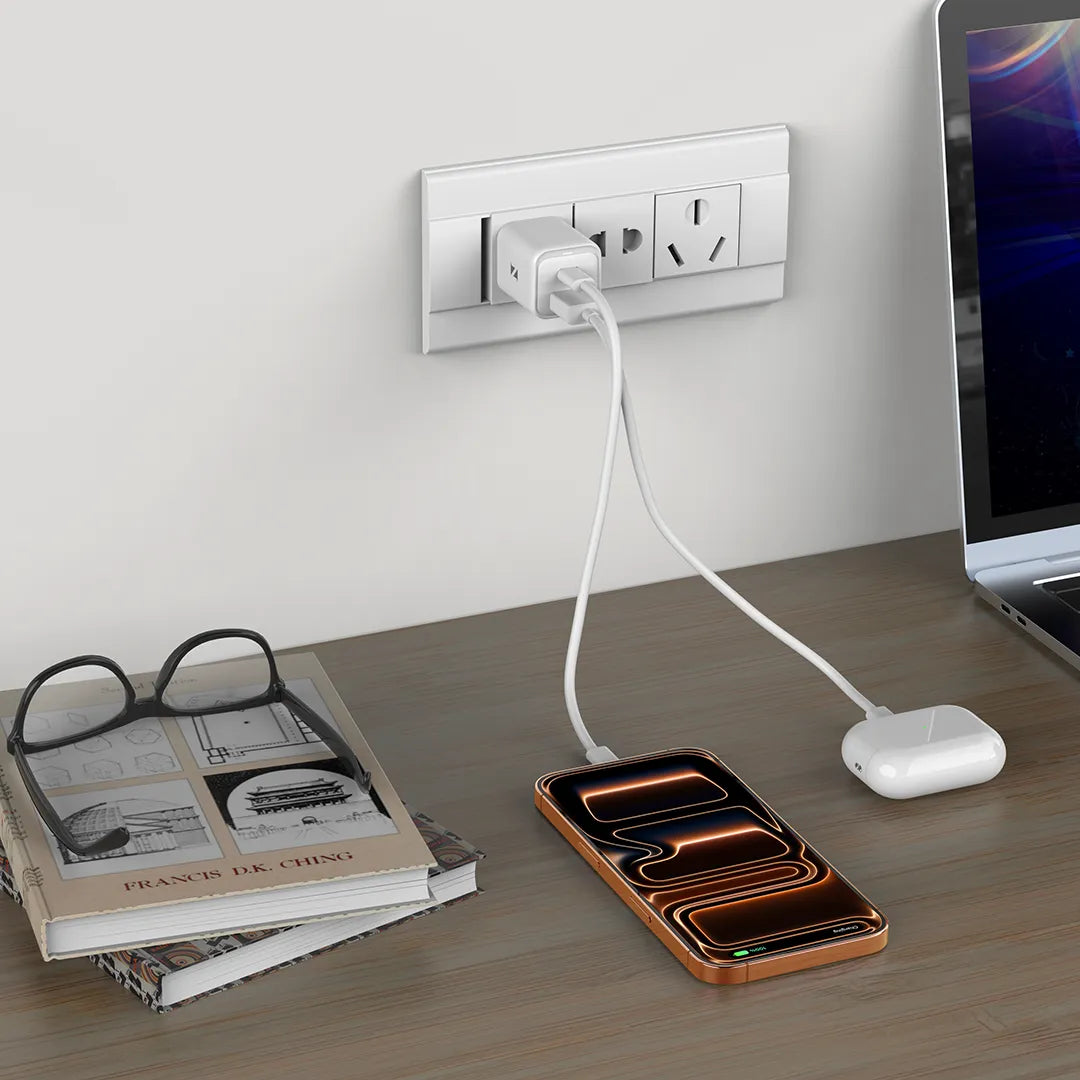 ZIKE Z1333 35W GaN USB-C wall charger for fast charging iPhone 17 and AirPods