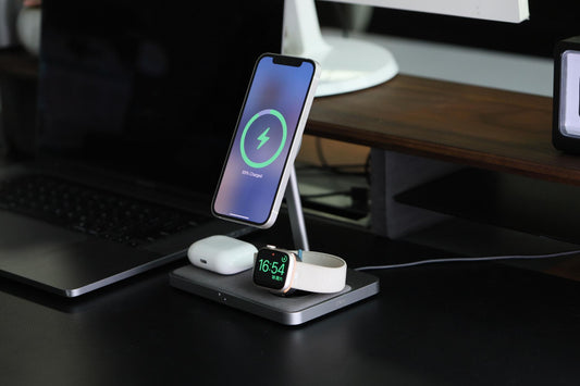 ZIKE 3-in-1 MFi & QI2 Magnetic Wireless Charging Stand Z557C